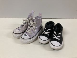 TWO PAIRS OF CONVERSE KIDS SNEAKERS