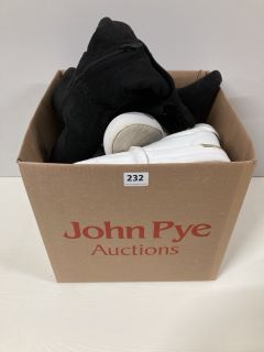A BOX OF ASSORTED FOOTWEAR TO INCLUDE ELLE TRAINERS