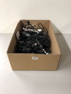 A LARGE QTY OF ASSORTED CHARGER LEADS ETC