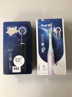2 X ORAL-B ELECTRIC TOOTHBRUSHES