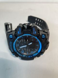 PRIMETIMES GOLIATH. MODEL PT1943. LIGHTWEIGHT ROBUST CHRONOGRAPHIC SPORT WATCH, 56MM DIAL, 18MM THICKNESS, BLACK FACE AND BLACK SILICONE STRAP, WITH BLUE DETAILING. DIGITAL TIME & DISPLAY, GREEN LIGH