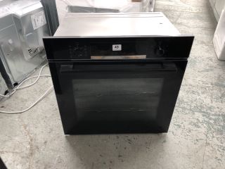 BOSCH SINGLE ELECTRIC OVEN MODEL HHF113BR0B (SMASHED GLASS)