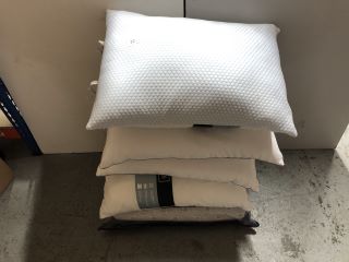 QTY OF PILLOWS INC HOTEL GRAND