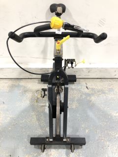 PULSE FITNESS G-CYCLE GROUP CYCLE IN DARK GREY AND YELLOW - RRP £1499