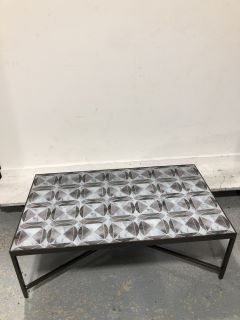 MADRIGAL COFFEE TABLE WITH PRINTED GLASS (L/W: 120 D: 70 H: 40) - RRP £100