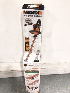 WORX 20V MAX 2.0AH 60CM WG284E HEDGE TRIMMER INCLUDING 2X BATTERIES AND CHARGE PORT RRP £169.99(COLLECTION ONLY, ID MAY BE REQUIRED, CHALLENGE 25)