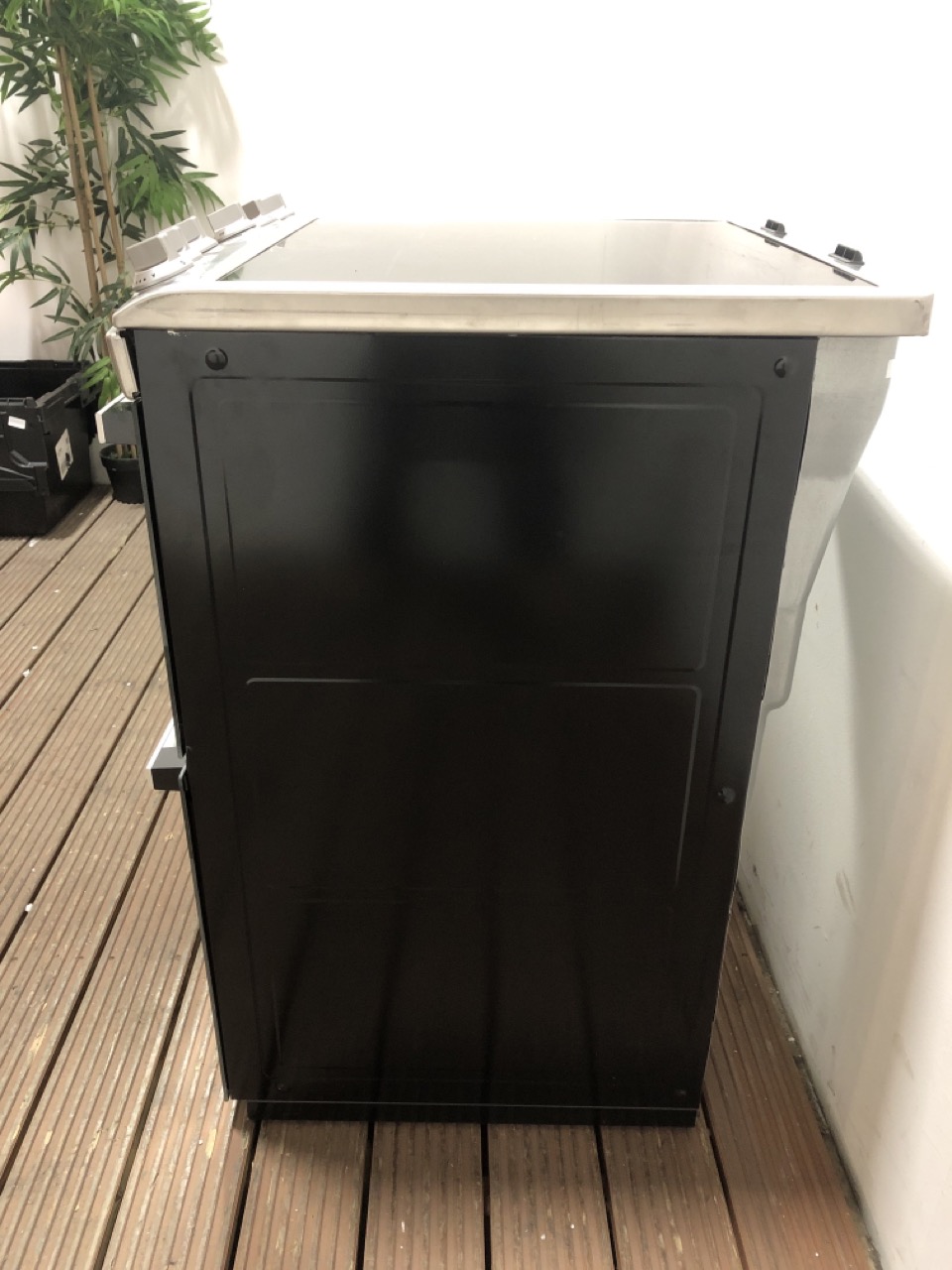 John Pye Auctions 1X ZANUSSI ZCI66280XA ELECTRIC INDUCTION COOKER