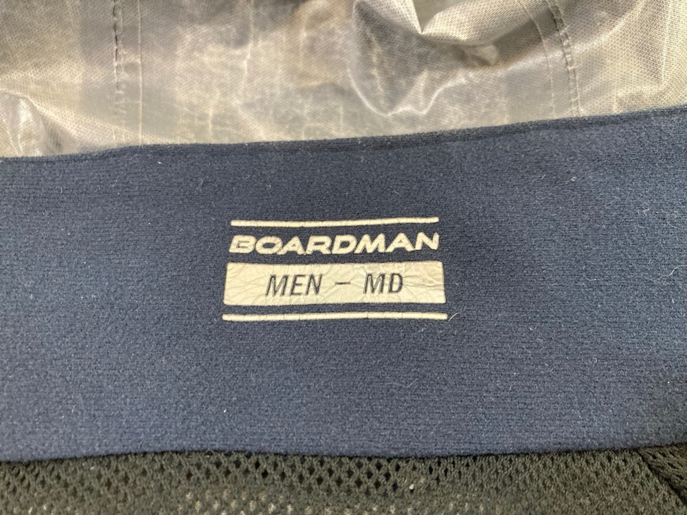 John Pye Auctions BOARDMAN MEN'S JACKET IN NAVY SIZE M (DELIVERY ONLY)