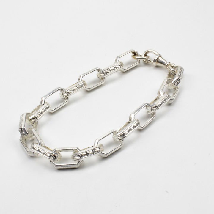 Silver Patterned Hexagonal Link Bracelet, 23cm, 27.9g (VAT Only Payable on Buyers Premium)