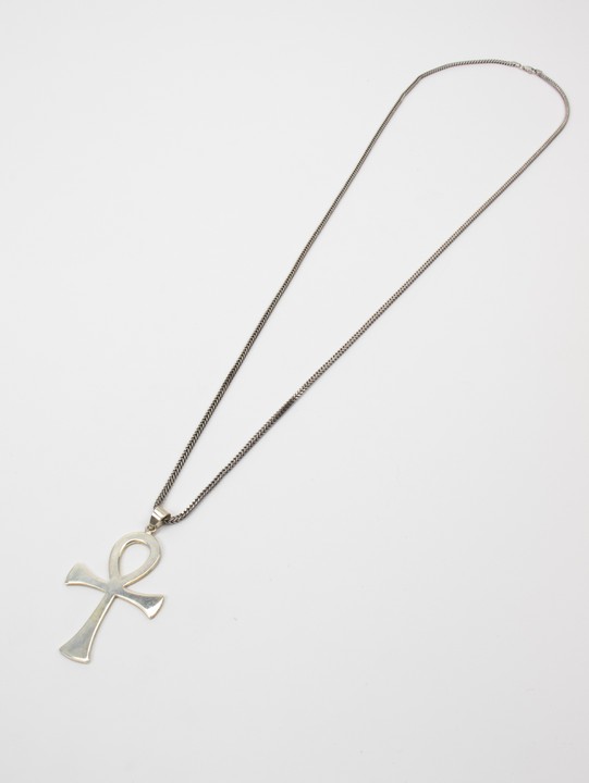 Silver Ankh Pendant, 6.5x4cm and Foxtail Chain, 81cm, total weight 27.8g (VAT Only Payable on Buyers Premium)