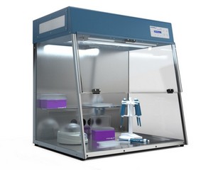 VWR PCR WORKSTATION WITH UV AIR RECIRCULATION S/N 31101-02F00 ES354T RRP £4,500