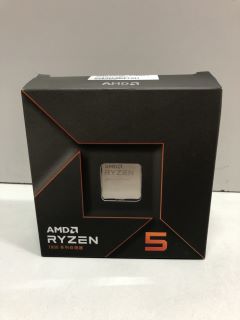 AMD RYZEN 5 7000