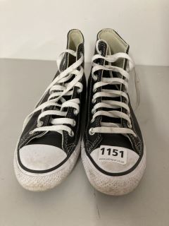PAIR OF CONVERSE ALL STAR TRAINERS - SIZE UK 6.5
