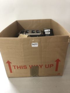 BOX OF ASSORTED ITEMS TO INCLUDE USB DESKTOP FAN