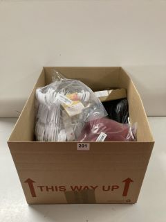 BOX OF ASSORTED ITEMS TO INCLUDE WHITE COAT HANGERS