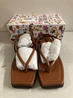 PAIR OF JEFFREY CAMPBELL SUN KISSED SANDALS - SIZE 9 - RRP $148