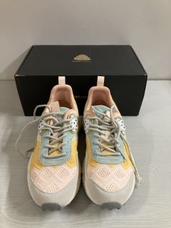 PAIR OF FLOWER MOUNTAIN KOTETSU WOMEN'S TRAINERS - SIZE 37 - RRP $228