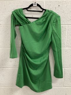 WOMEN'S DESIGNER DRESS IN GREEN - SIZE UK 8 - RRP £378