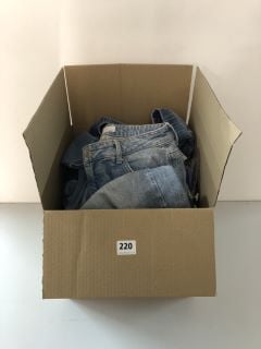 BOX OF ASSORTED CLOTHING