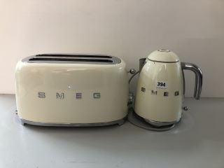 SMEG KETTLE AND TOASTER