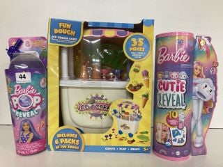 TOYS AND GAMES TO INCLUDE BARBIE ACCESSORIES