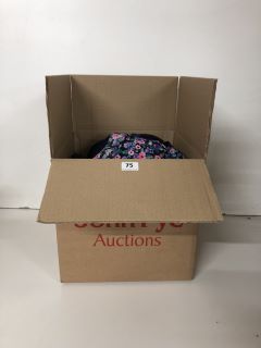 A BOX OF ASSORTED CLOTHING TO INCLUDE ZARA DRESS M
