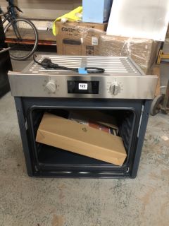 HOTPOINT BUILT IN ELECTRIC OVEN MODEL NO: SA2 540 H