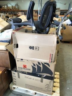 PALLET OF CHAIRS INC RAZER ISKUR X GAMING CHAIR