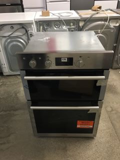 HOTPOINT BUILT IN DOUBLE OVEN - MODEL DD4541IX