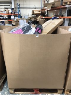 PALLET OF ASSORTED ITEMS INC YOGA MAT