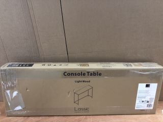 LASSIC CONSOLE TABLE