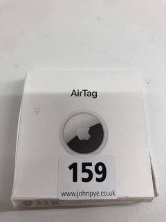 APPLE AIRTAG TRACKING DEVICE IN WHITE: MODEL NO A2187 (WITH BOX)  [JPTN38475]