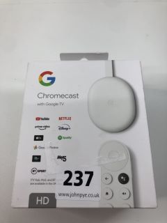GOOGLE CHROMECAST STREAMING DEVICE IN WHITE. (WITH BOX & ACCESSORIES)  [JPTN38455]