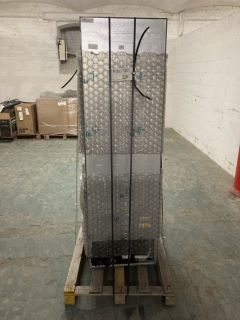 1X PALLET WITH TOTAL RRP VALUE OF £581 TO INCLUDE 1X BOSCH 55 CM FRIDGE FREEZER MODEL NO KGN27NLEA G       B2,