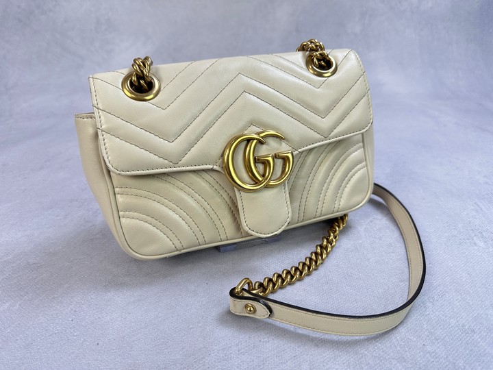 Gucci Marmount Bag  - Dimensions Approximately 21x14x6cm (VAT ONLY PAYABLE ON BUYERS PREMIUM)