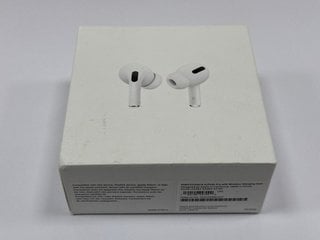 APPLE AIRPODS PRO EARBUDS IN WHITE: MODEL NO A2083 A2084 A2190 (WITH BOX & WIRELESS CHARGING CASE) [JPTM113917]