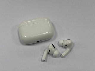 APPLE AIRPODS PRO WIRELESS EARBUDS IN WHITE: MODEL NO A2190 A2084 A2083 (WITH WIRELESS CHARGING CASE) [JPTM113973]