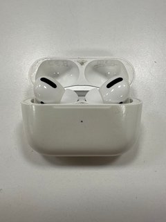 APPLE AIRPODS PRO EARBUDS IN WHITE: MODEL NO A2190 A2084 A2083 [JPTM113822]