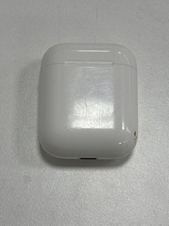 APPLE AIRPODS (2ND GENERATION) EARBUDS IN WHITE: MODEL NO A1602 A2031 A2032 [JPTM113970]