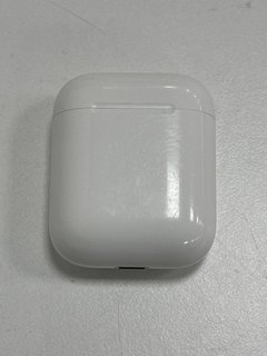 APPLE AIRPODS (2ND GENERATION) EARBUDS IN WHITE: MODEL NO A1602 A2031 A2032 [JPTM113946]