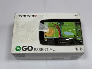 TOMTOM GO ESSENTIAL 5 INCH SAT NAV IN BLACK: MODEL NO 4PN50 (WITH BOX & ALL ACCESSORIES) [JPTM113676]