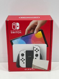 NINTENDO SWITCH OLED 64 GB GAMES CONSOLE IN WHITE: MODEL NO HEG-001 (WITH BOX & ALL ACCESSORIES) [JPTM113746]