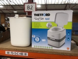 THETFORD PORTA POTTI 165 TO INCLUDE TOMMEE TIPPEE TWIST & CLICK ADVANCED NAPPY DISPOSAL SYSTEM: LOCATION - BR2