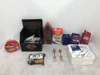 QTY OF ASSORTED FOOD ITEMS TO INCLUDE QTY OF BUDERIM GINGER NAKED GINGER PACK 200G BB: 03/24 (SOME ITEMS MAY BE PAST SELL BY): LOCATION - D2