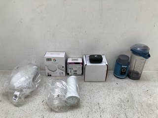 QTY OF ASSORTED ITEMS TO INCLUDE BOSE QUIETCOMFORT ULTRA EARBUDS: LOCATION - D9