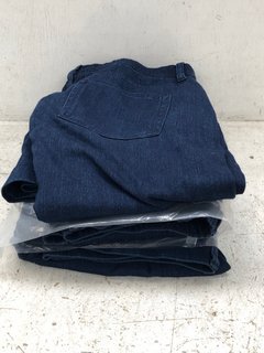3 X LANDS END STRETCH JEGGING TROUSERS IN DARK INDIGO SIZE: M: LOCATION - D1 FRONT