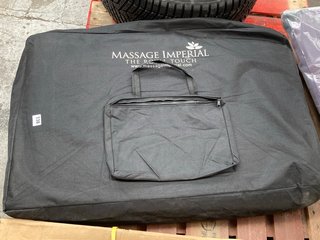MASSAGE IMPERIAL BLACK FOLDING MASSAGE TABLE WITH CARRY CASE: LOCATION - B5
