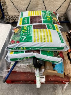 QTY OF ASSORTED ITEMS TO INCLUDE DUAL ACTION STRAW MULCH & KILN DRIED LOGS: LOCATION - B6