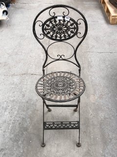 RUSTIC METAL DECORATIVE GARDEN CHAIR FOLDABLE: LOCATION - A5