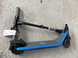 (COLLECTION ONLY) EKICKS SCOOTER BY SEGWAY IN BLACK: LOCATION - A5